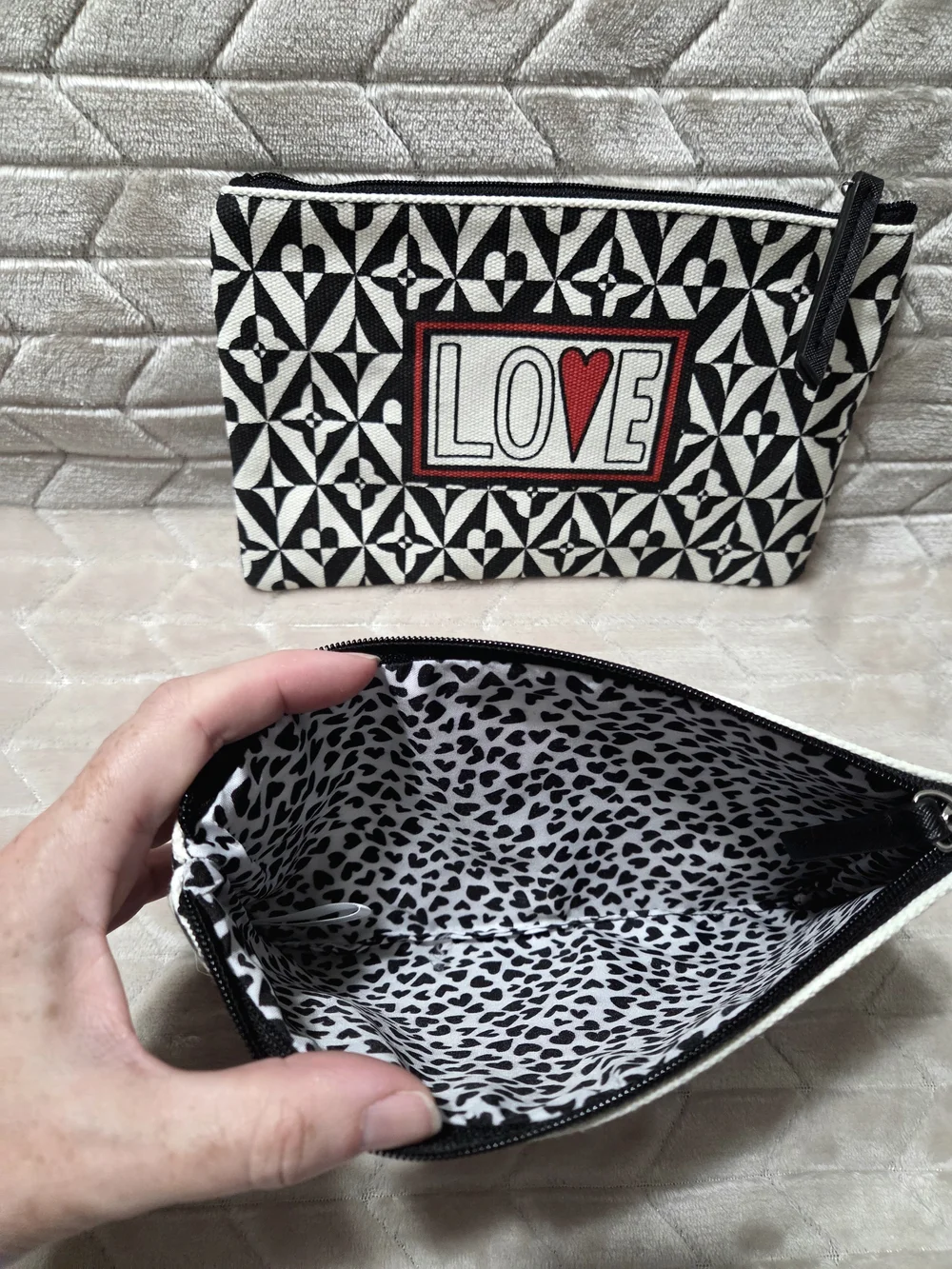 New Brighton LOVE Pattern Black & White Zip Pouch Set